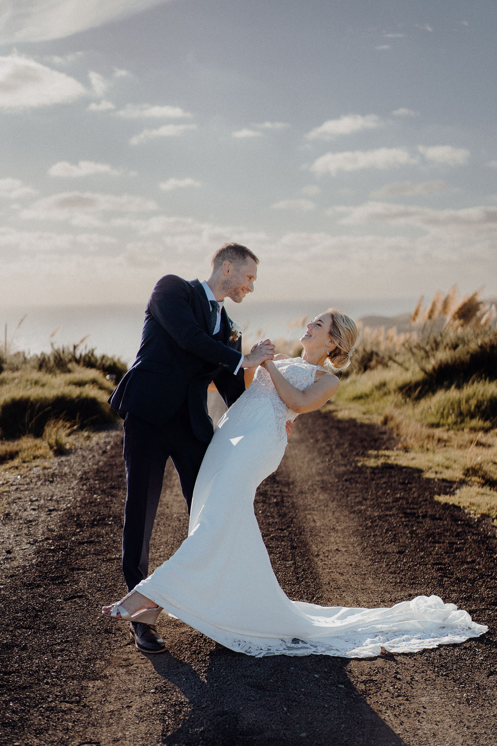 Picturesque Resort Wedding at Castaways 